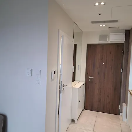 Chillout Luxury Touch - Free Parking Wola Tower Apartment *